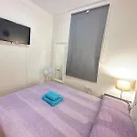 Bed & Breakfast Pari Barcelona