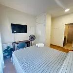 Pari Bed & Breakfast